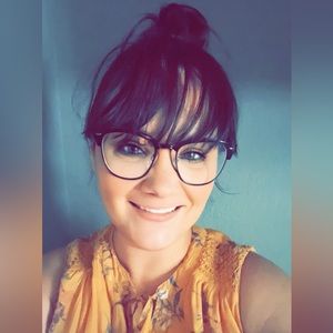 Meet your Posher, Aron